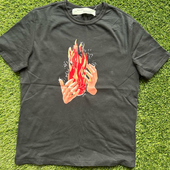 Off White T shirt - Picture 6 of 16